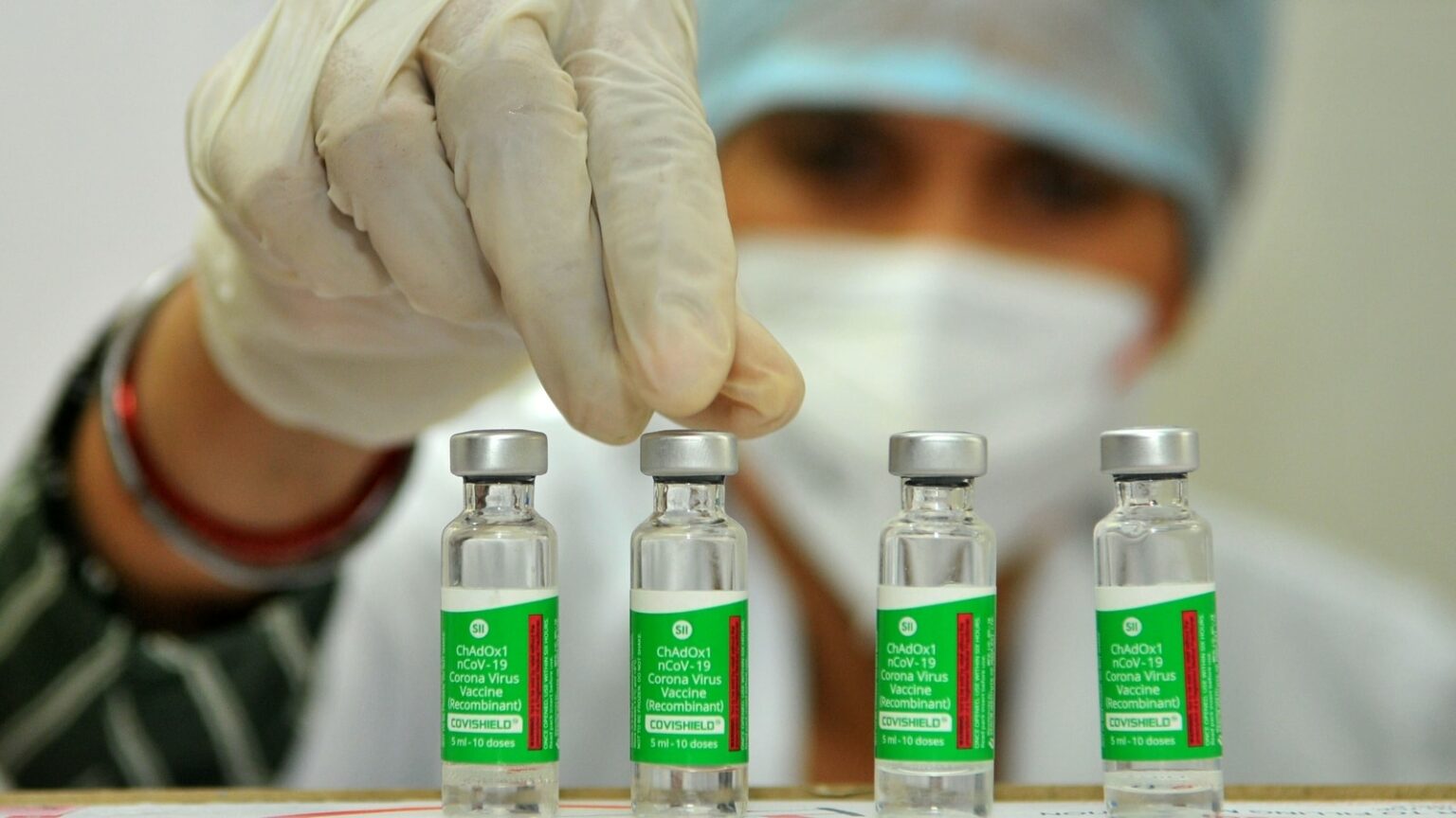Oxford Study Says Mixing COVID-19 Vaccines Gives Good ...